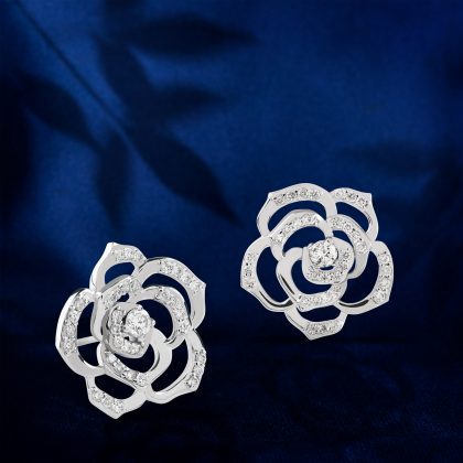 Pair of Earrings 'ROSES' Collection in White Gold and Diamonds